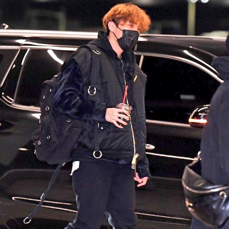 hoseok airport fashion. ; a necessary thread