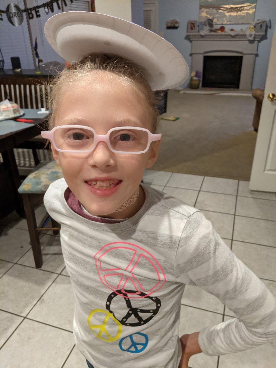 Crazy hair day #RedRibbonWeek <a href="/LoneStarElem/">Lone Star Elementary</a>