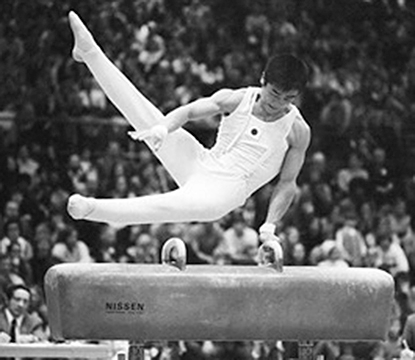 #97In 1976OLY, Japan was chasing their 5th straight mens all-round title. Things didnt quite go as per plan as one of the members - Shun Fujimoto broke his leg in floor exercise. He pushed on though and scored 9.5 on pommel horse & 9.7 on rings, helping them retain their title