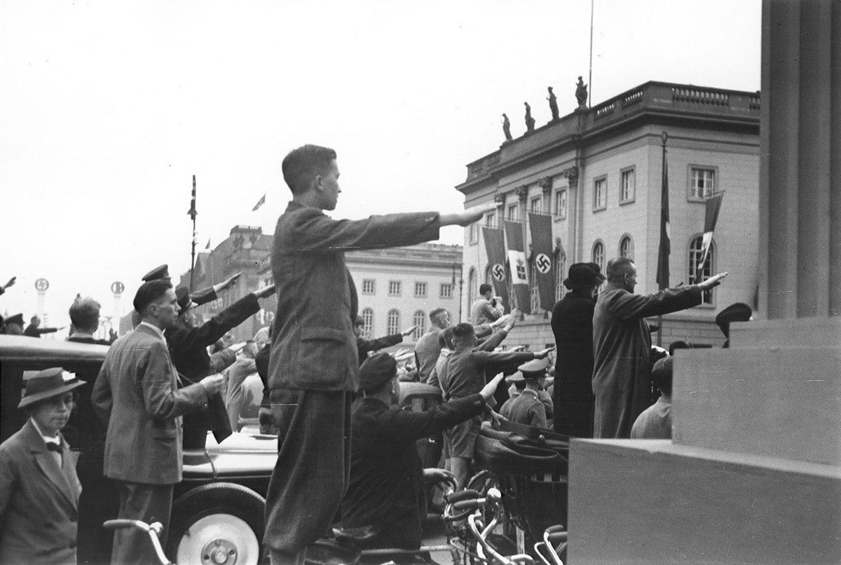 wienerlibrary's tweet photo. "Compromised identities?" We urge you to check out this excellent online exhibition by our friends @UCL_CCV that explores how perpetration and complicity under Nazism are represented and understood. Reflections that remain all too relevant today. https://t.co/F7POpmymJ5 https://t.co/3FeAFK6Xu4