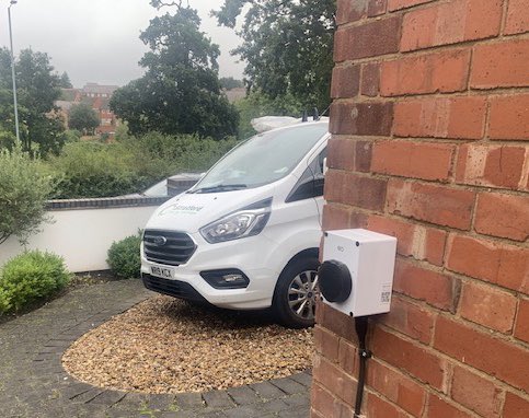 Stratfordenergy's tweet image. Busy installing residential  #EVCharging throughout the #Midlands including @eocharging #MiniPro