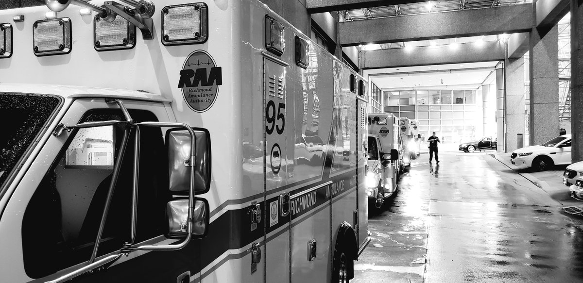 VCUHealth's tweet photo. An estimated 240 million 9οΈβ£1οΈβ£1οΈβ£ calls are made in the U.S. per year. Today we observe βNational First Responders Day by saying thank you to all the men and women who take immediate action when disaster strikes. #VCUStrong π https://t.co/f4f3hGkMsC