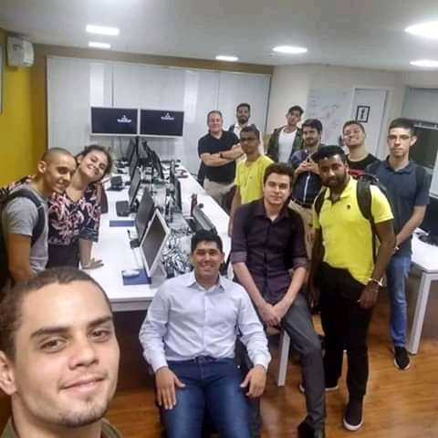 LisaAlexanderFx's tweet photo. Winners are not people who never fail but people who never quit🏋️. Invest and change your story. 
#bitcointrading #forextrading #binary #cryptocurrency #btc #invest #bitcoinmining #Entrepreneur #money #Marketing #digitalcurrencies #dropshipping #business #Americans #trading #BSC https://t.co/J22oSAJF7E