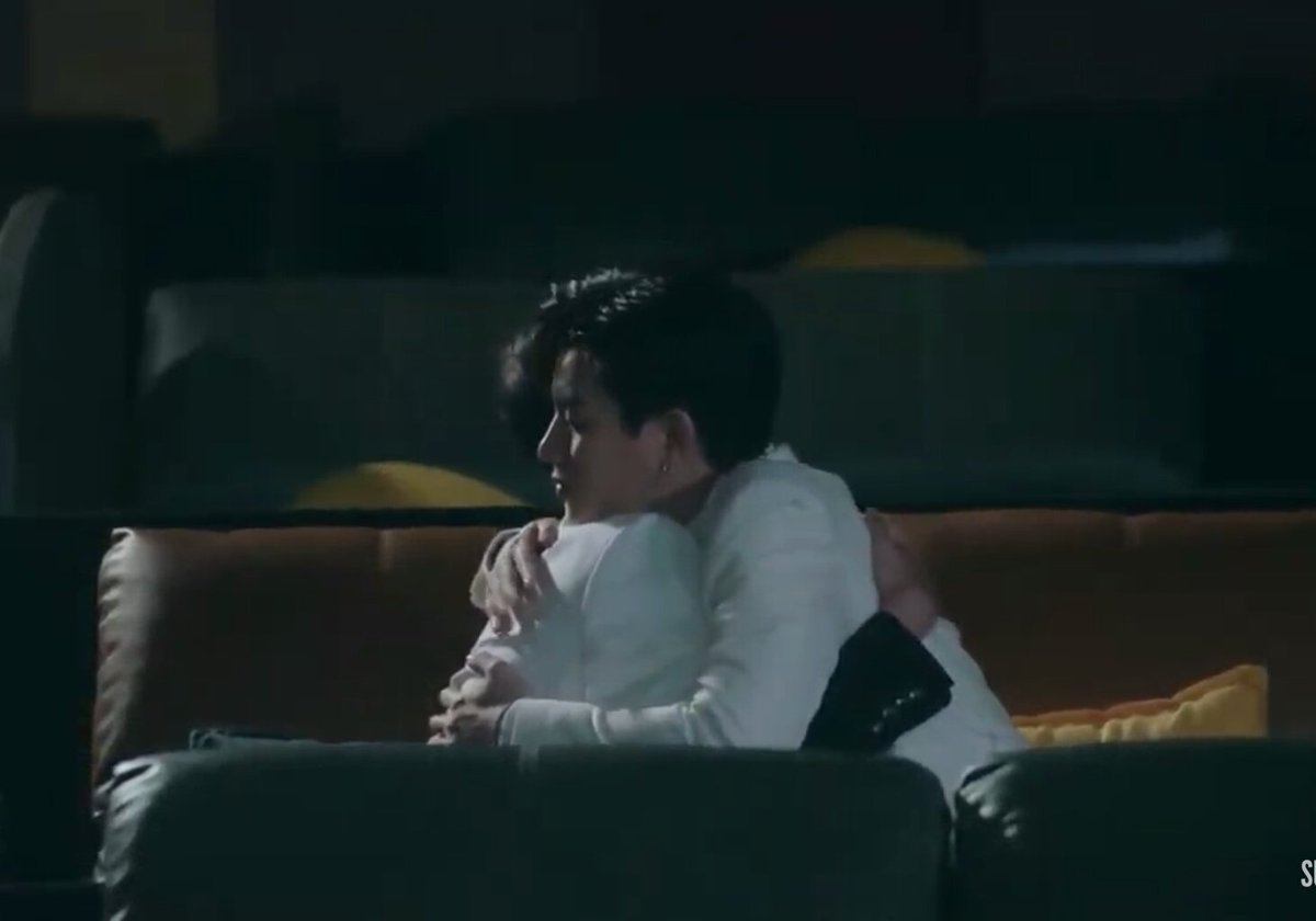 jumpoluvs's tweet image. the special episode was OFFGUN AS THEMSELVES #ทฤษฎีจีบเธอSpecial