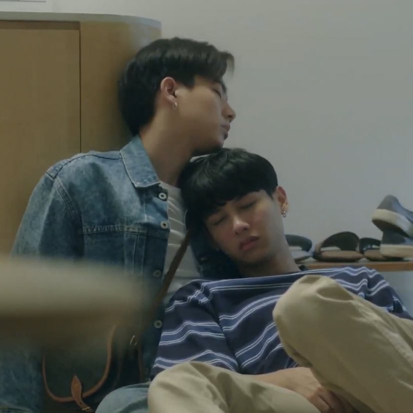 afteraube's tweet image. fave scenes in TOL’s special episode. 🥺💚

  #ทฤษฎีจีบเธอSpecial