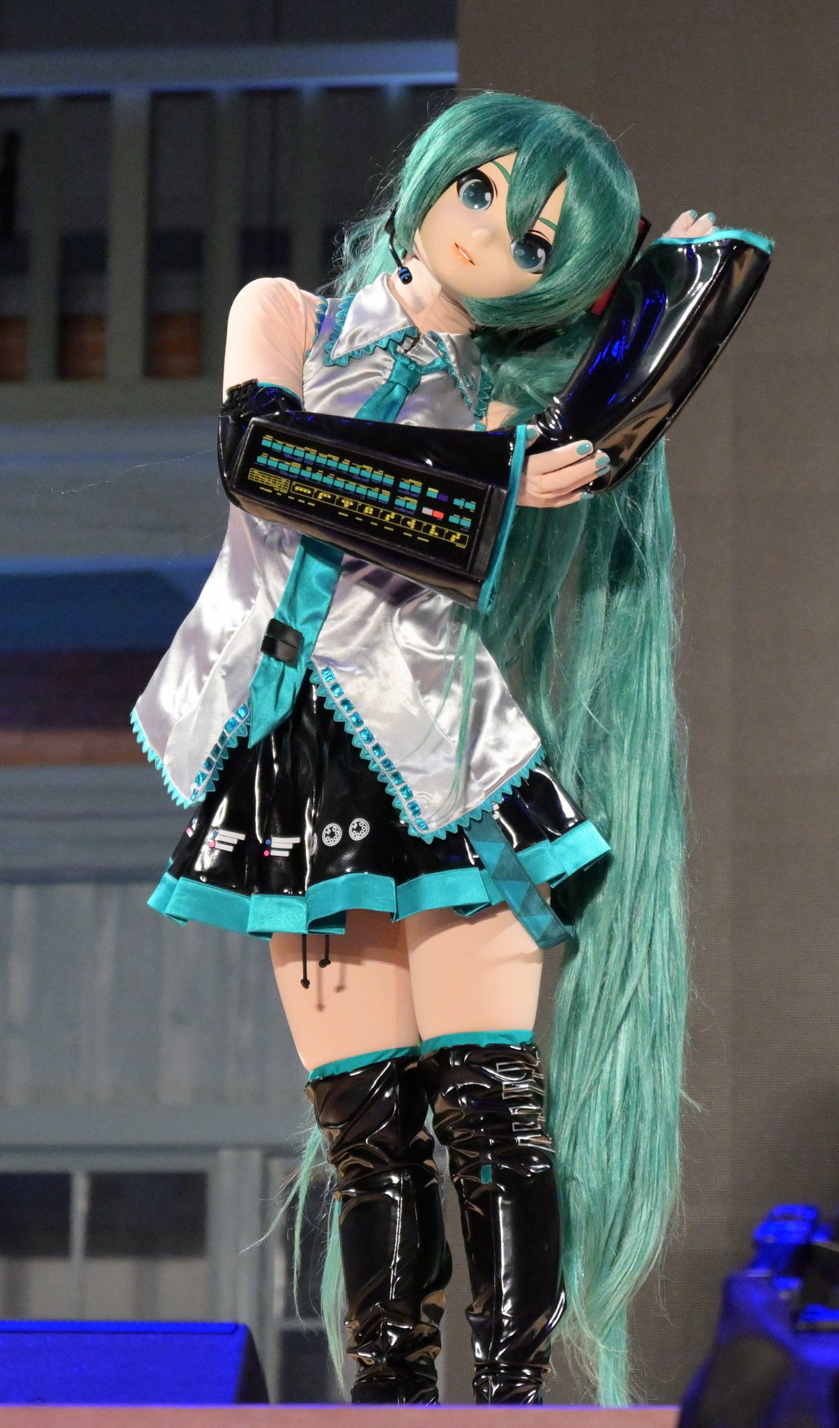 ミクナノー   / X