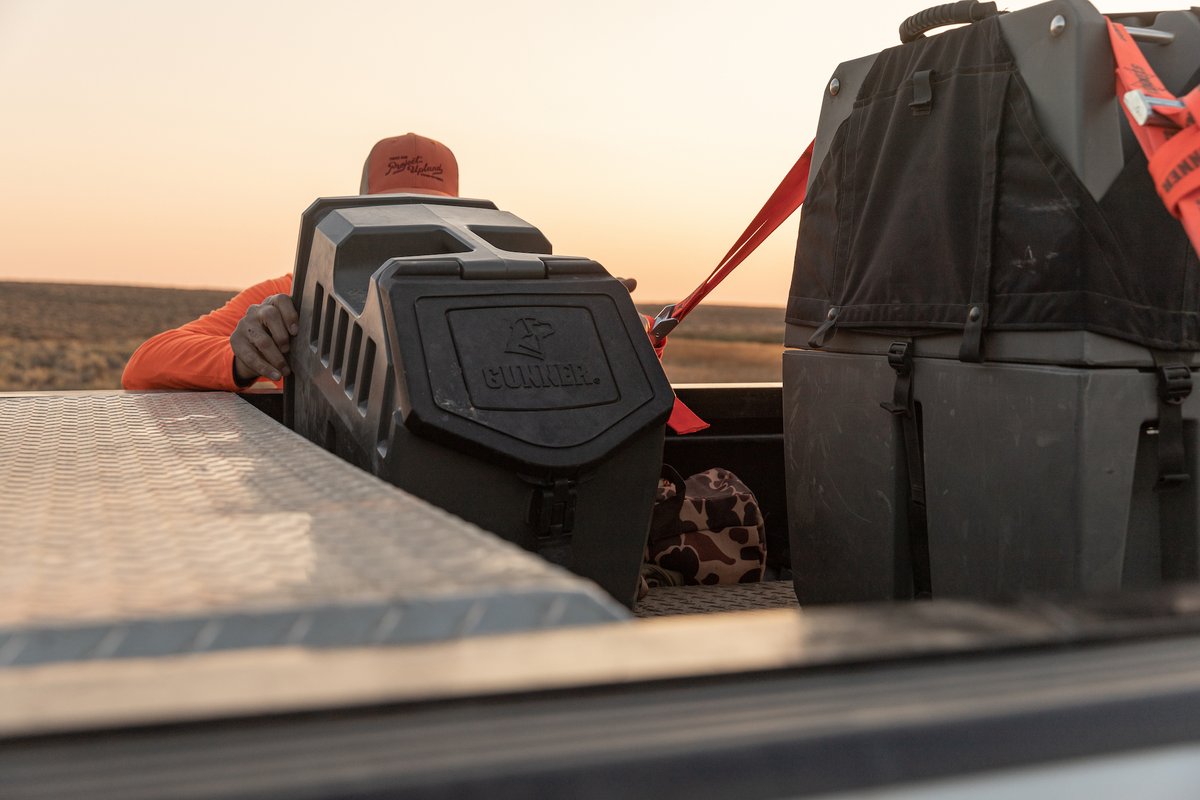 OutdrSportswire's tweet photo. Gunner Introduces All-New Food Crate #DesignedForEverywhere #MansBestFriend #doglover #happydog @Gunner_Kennels @Backbone_Media
https://t.co/3JBecaG9iW https://t.co/LMr0BDnFhK