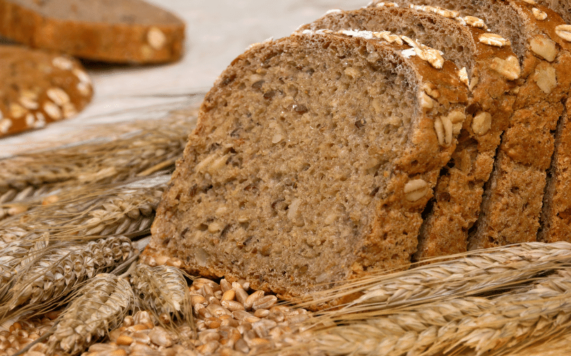 MBSForg's tweet photo. What is protein bread? Is it protein bread better for you than regular bread? And which brand makes the best high-protein bread? Here’s everything you need to know before you decide to give it a try!

https://t.co/S567RaWkXV https://t.co/PAnJ9d8Z8U