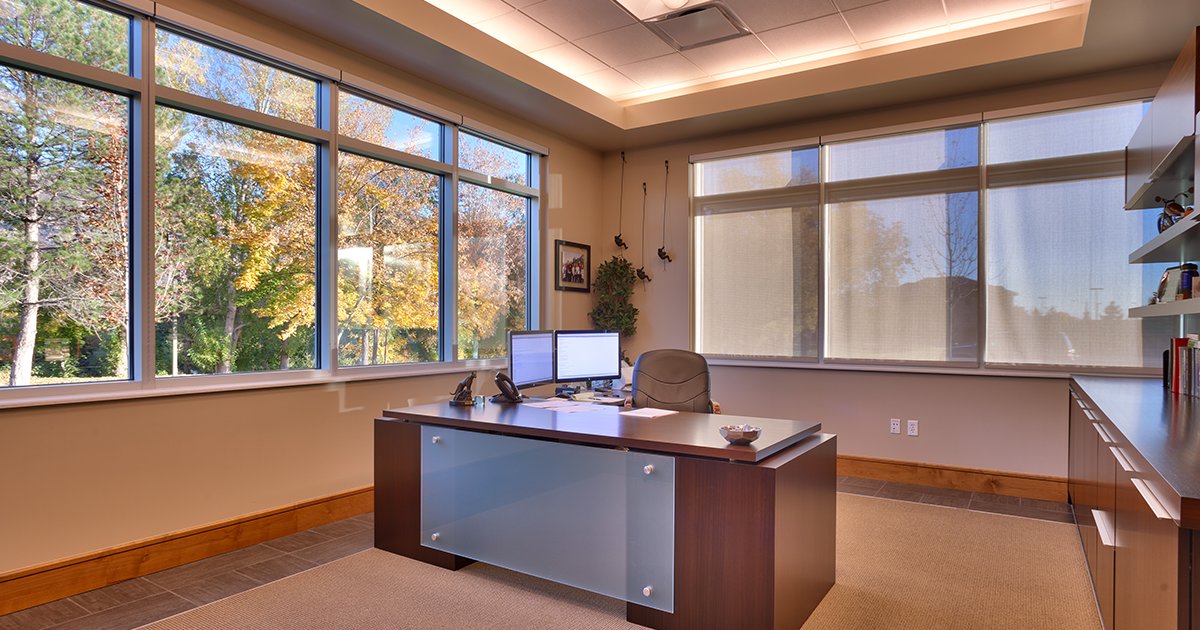 core_arch_'s tweet photo. We designed the United Underwriters building's first floor office space in Provo to be warm &amp; filled with daylight. The design increased occupant comfort while reducing energy consumption.
#TenantImprovement 
#Provo
#ProvoUT
#OfficeDesignUtah
 @SpectrumInc
https://t.co/4MCzxpbzxX https://t.co/0IY0h5f1CU