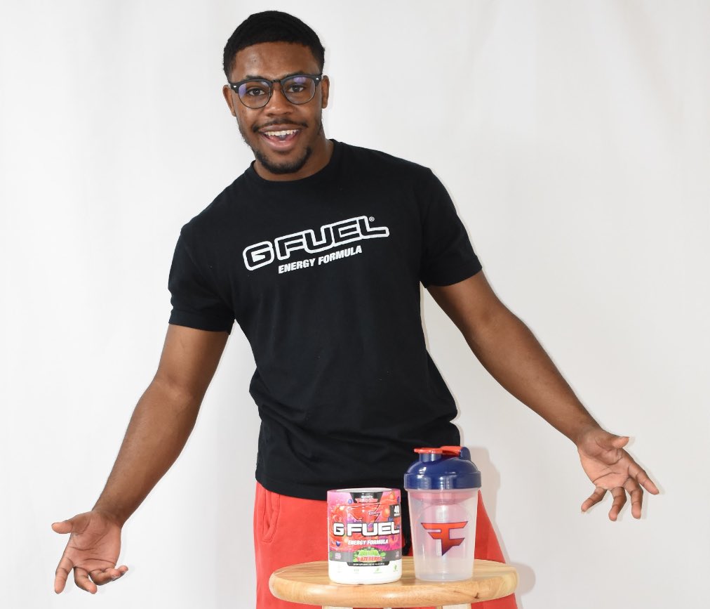 SteadyKlappin's tweet photo. @fazeclan Sour FaZeBerry x @gfuelenergy 
•
1 Like/Comment = 1 Prayer For CODE: KINGSK👑🙏🏾
#SteadyKlappin #GFuelEnergy #GammaLabs #GlassyEyeWear #KlappinKingdom #JiggyJuice #KRANKED https://t.co/81GH1okqCf