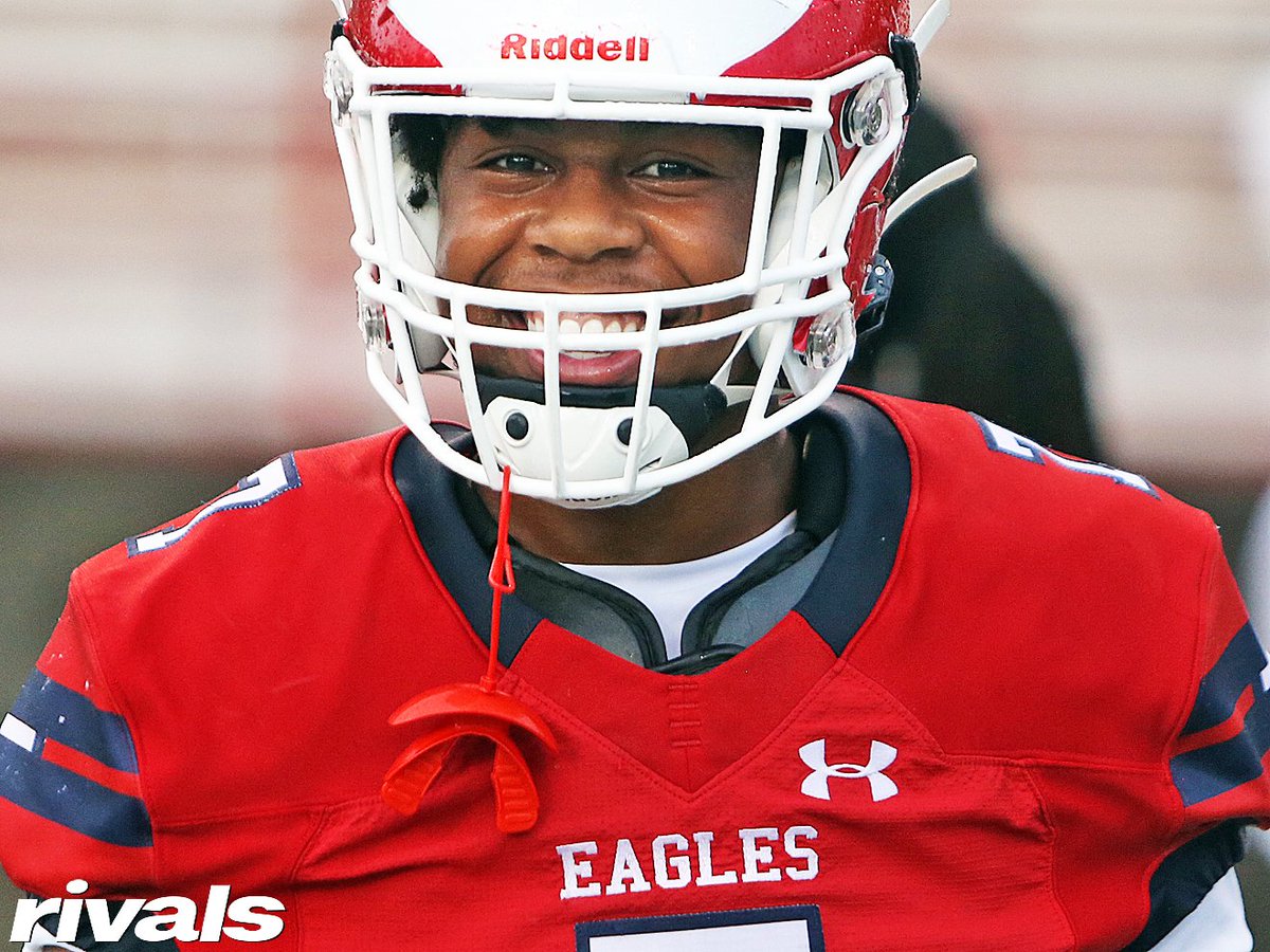 ChadSimmons_'s tweet photo. Added photos of 2023 athlete Bryce Thornton of Milton HS to his @Rivals profile. Has early offer from #UGA. So far this season, the sophomore corner has 16 tackles, 6 PBUs and 2 interceptions.

Profile: https://t.co/ypc0LI2ZaB https://t.co/4HHeRtok8h