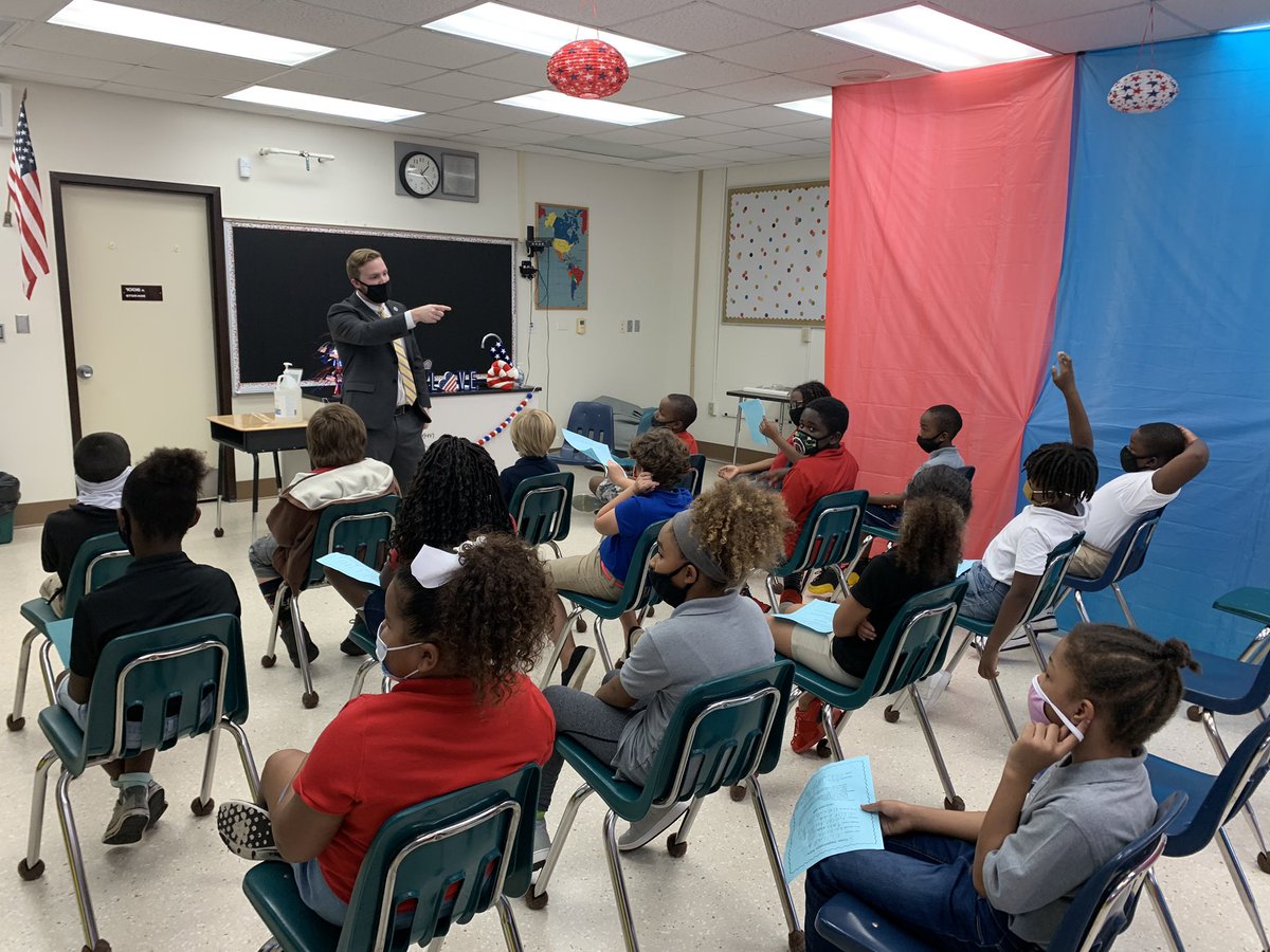 Thank you <a href="/SheriffChitwood/">Mike Chitwood</a> <a href="/MayorChrisVia/">Mayor Chris Via</a> <a href="/doc9hen/">Mayor Derrick Henry</a> for speaking to our students on National Every Kid Votes Day! We appreciate all you do for our community! #KnightsHonor