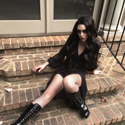 DarkAngelAndie's tweet photo. #NewProfilePic https://t.co/LT6RkQPPVt