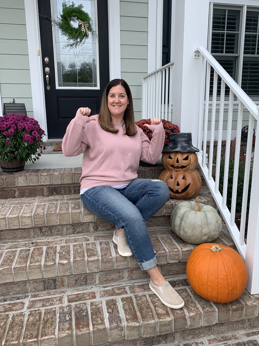 Today we wear pink! #breastcancerawareness #oneteamoneheartbeat <a href="/Landstownms/">Landstown Middle</a> <a href="/vbschools/">VBSchools</a>