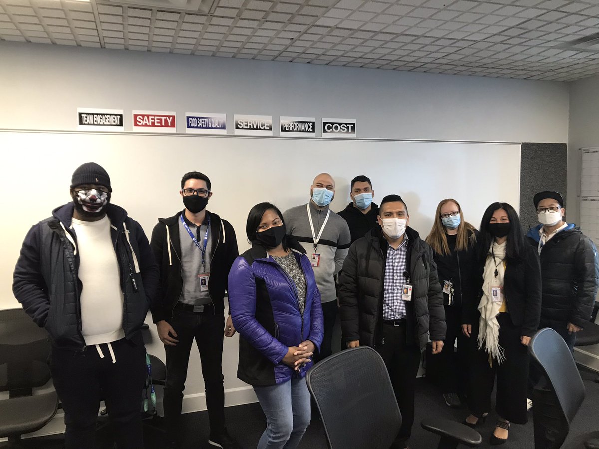 Allison Budd (@allisonbudd2) on Twitter photo Grateful to have these amazing EWR drivers in DEN getting badged to help support our operation throughout the holidays! <a href="/GrewalMandee/">Mandeep Grewal</a> <a href="/KevinMortimer29/">Mt. Keverest</a> <a href="/DJBardlette/">Delilah Jones-Bardle</a> <a href="/weareunited/">We Are United</a> Grateful to have these amazing EWR drivers in DEN getting badged to help support our operation throughout the holidays! <a href="/GrewalMandee/">Mandeep Grewal</a> <a href="/KevinMortimer29/">Mt. Keverest</a> <a href="/DJBardlette/">Delilah Jones-Bardle</a> <a href="/weareunited/">We Are United</a>