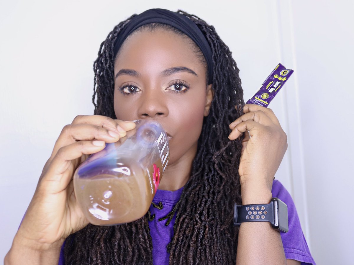 JungleBarbie1's tweet photo. Detoxing removes toxins from the body and should be done often. Click here to purchase some instant detox tea https://t.co/1tnihfXTEp https://t.co/WUcKhC3bxz