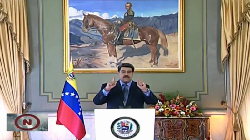 ConElMazoDando's tweet photo. ¡Contundente! Presidente Maduro: Venezuela puede comprar misiles al país que le dé la gana https://t.co/T5QirD7SEh  #BrisaBolivarianaEnVictoria https://t.co/faFv944mnJ