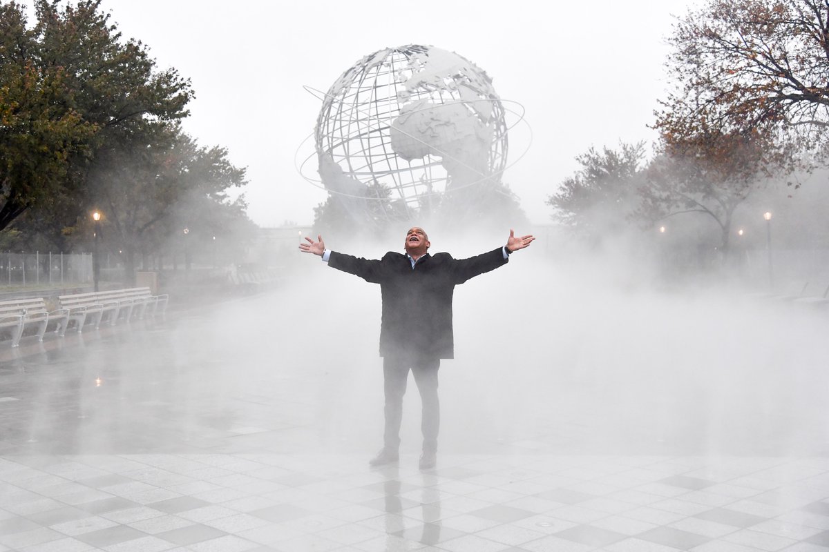 mitchell_silver's tweet photo. Fountain of the Fairs is officially completed at Flushing Meadows Corona Park @nycparks @allianceforfmcp. This misting plaza will cool you off and create memorable experiences. Designed for all ages. 📸 Daniel Avila. Rendering/design - @qrpartners/NYCParks #parks #publicspace https://t.co/GtTh2Wjgyl