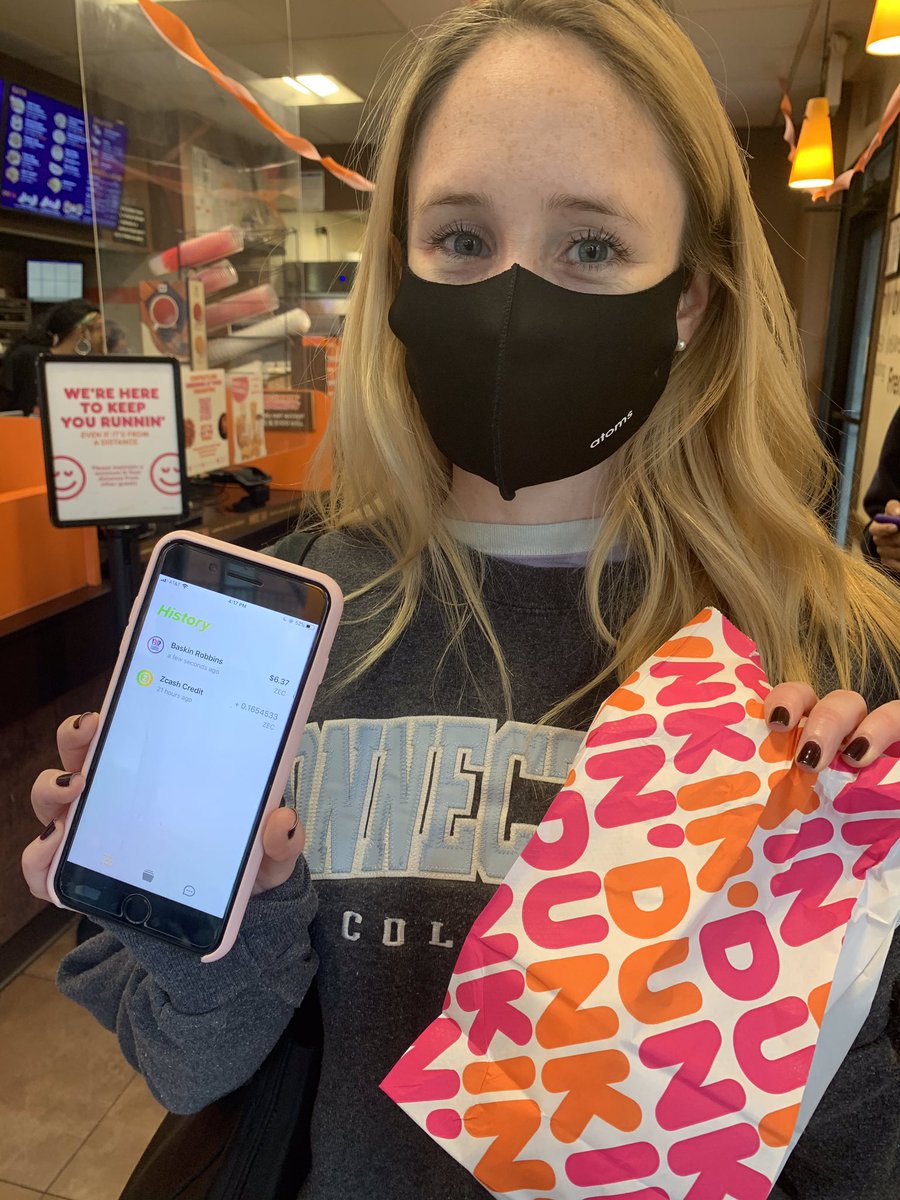 slowinstyle's tweet photo. Thanks @FlexaHQ for the donuts! #HappyBirthdayZcash https://t.co/cGA2qfrp0M