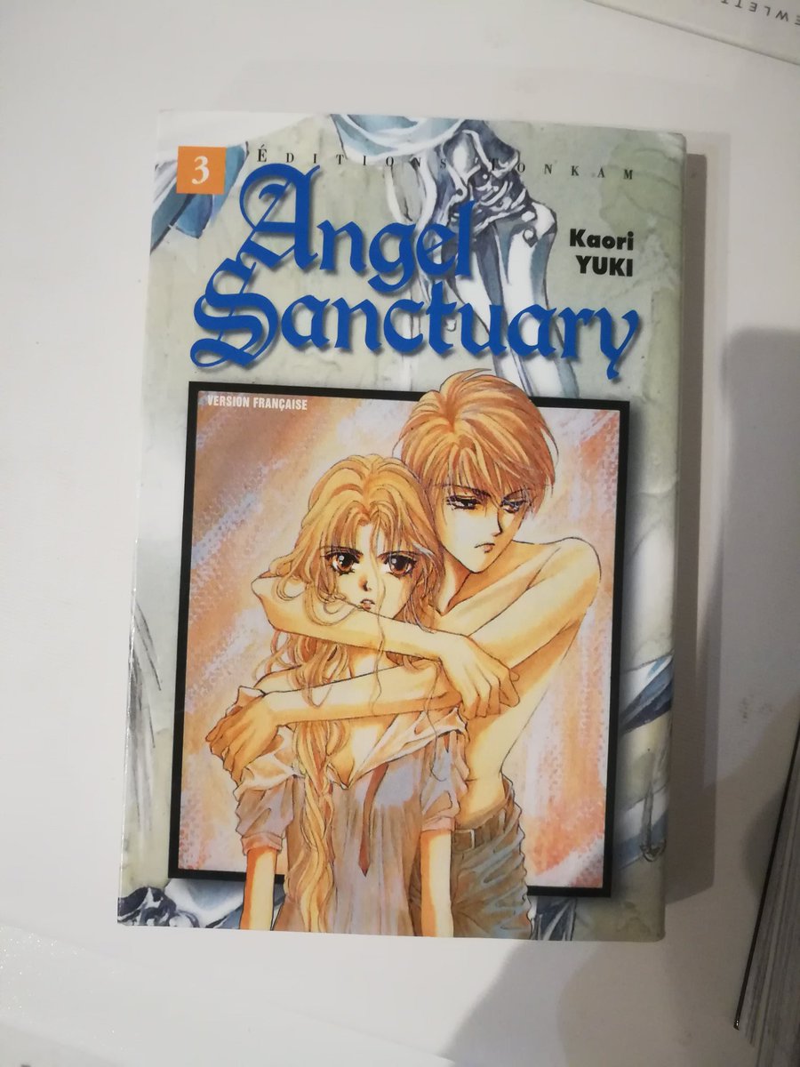 Tome 3! Toujours la relation Setsuna/Sara vraiment pas ouf, curieux de voir comment ça évolue, enfin si c'est possible vu la fin. Fin où le scénario part en live ça donne très envie de lire la suite par contre !!! (sinon Kira est cool et la politique des anges ça a l'air stylée)