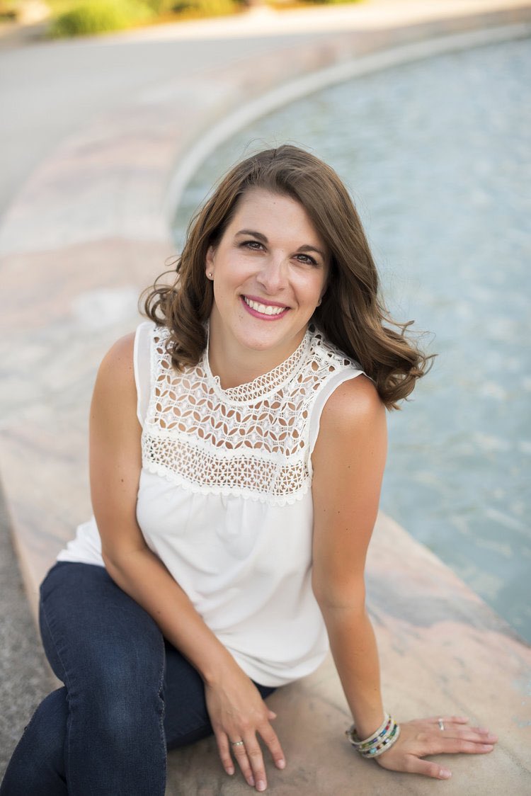 HanoverHsp's tweet photo. Meet Amy Abell, Hanover alum now making a difference in children’s’ lives. Tomorrow, Thurs., Oct., 29 @ 7 pm. Reserve your spot for this virtual session on Handshake! https://t.co/jhcUAWLn2R