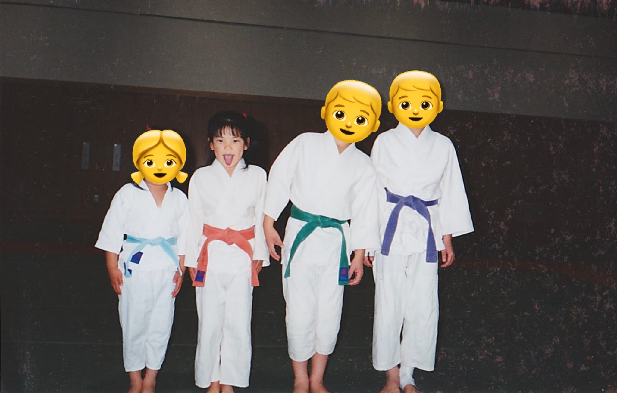 HIKARU SHIDA 志田 光 on Twitter: "I found old photos my google Drive😂 With my brothers and sister in Judo-gi, Kendo match of high school club, Music live show after the pro