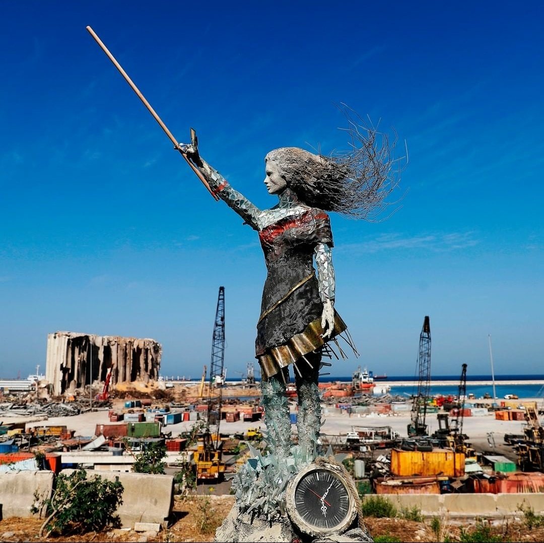Lebanese artist Hayat Nazer made this statue from scattered metal and debris after the explosion that ripped through Beirut. The broken clock set at the time the explosion went off - 6:08.
#healingthroughart
#buildingbackstronger