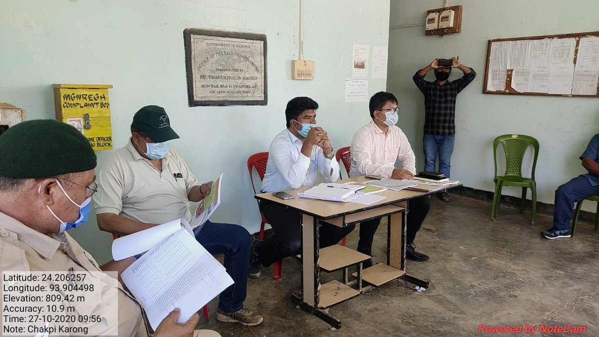 Forest_chandel's tweet photo. Village Auhorities residing inside the RF were asked to form the FRC at the earliest and to compile nad submit claims at once. DFO and SDO briefed the village chiefs on FRA Act.@NBirenSingh @airnews_imphal @TribalAffairsIn @ImphalFreePress @ImphalDailyNews @ANI https://t.co/nZA8ostUey