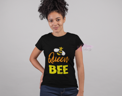 MommFashionLife's tweet photo. Be a Queen Bee and a Babe Bee with these amazing shirts
Check it out here at https://t.co/MgcnRuI0XQ
#mommyfashionlife 
#moms #mommygoals #momstruggles #millennialmom #mothering #momgoals #momsofinstagram #mommyhood #newmoms #mom #motherhood https://t.co/LmhOdVpbB7