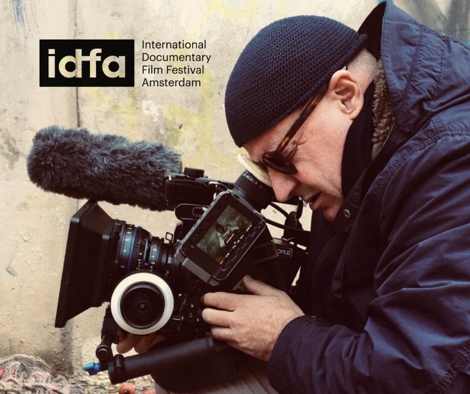 Stemal_Product's tweet image. &quot;He handles every shot like a jeweler would treat a unique pearl with great care, patience and with utmost respect like a sacred object&quot;. @orwany direttore @idfa ha presentato la retrospettiva su #GianfrancoRosi #guestofhonor del più importante #festival di #documentari al mondo