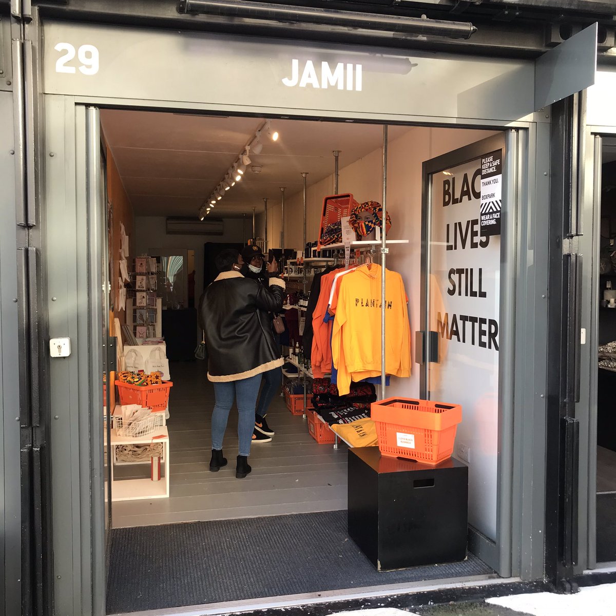 UKJamii's tweet photo. WE ARE OPEN 🛍

23 black-owned businesses, one pop up 😝

Come down and visit us at BOXPARK Shoreditch, open from now until Sunday 1 November. 

12-8pm (12-6 on Sun)

LET’S GOOO! 🎉🎉🎉 https://t.co/wGz27dsmIN