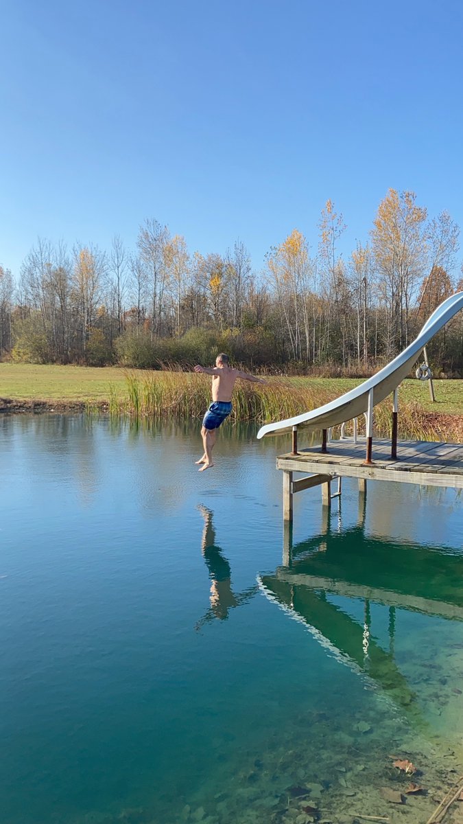 TyShesky's tweet photo. Beautiful day for a backyard hot tub/polar plunge combination! https://t.co/6x9Fll0SjN