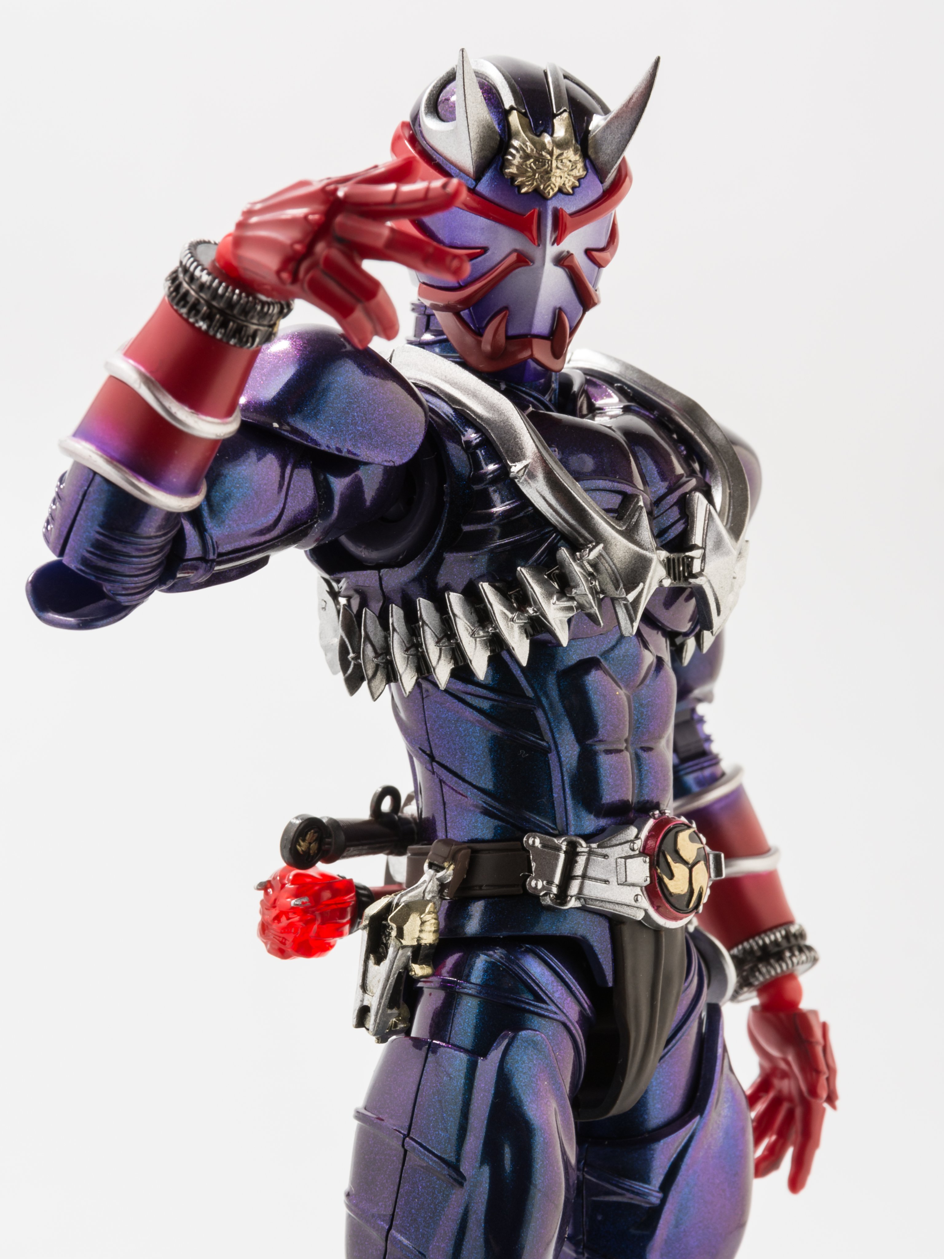 figure rise standard 仮面ライダー響鬼塗装完成品