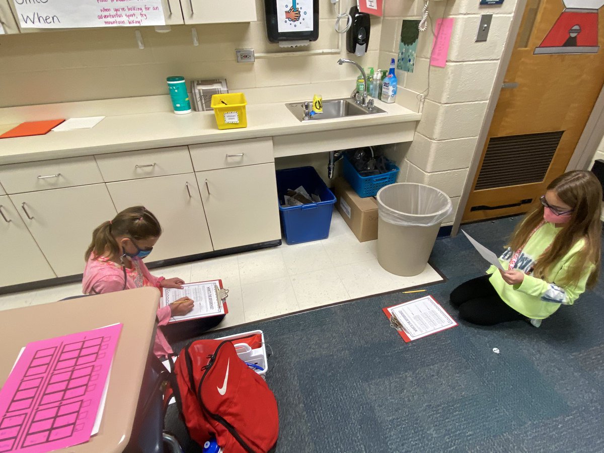 awlsmo's tweet photo. What makes math even more fun 🤩, partner time! #makeitachallenge #checkyourwork https://t.co/9TTP7lafKx