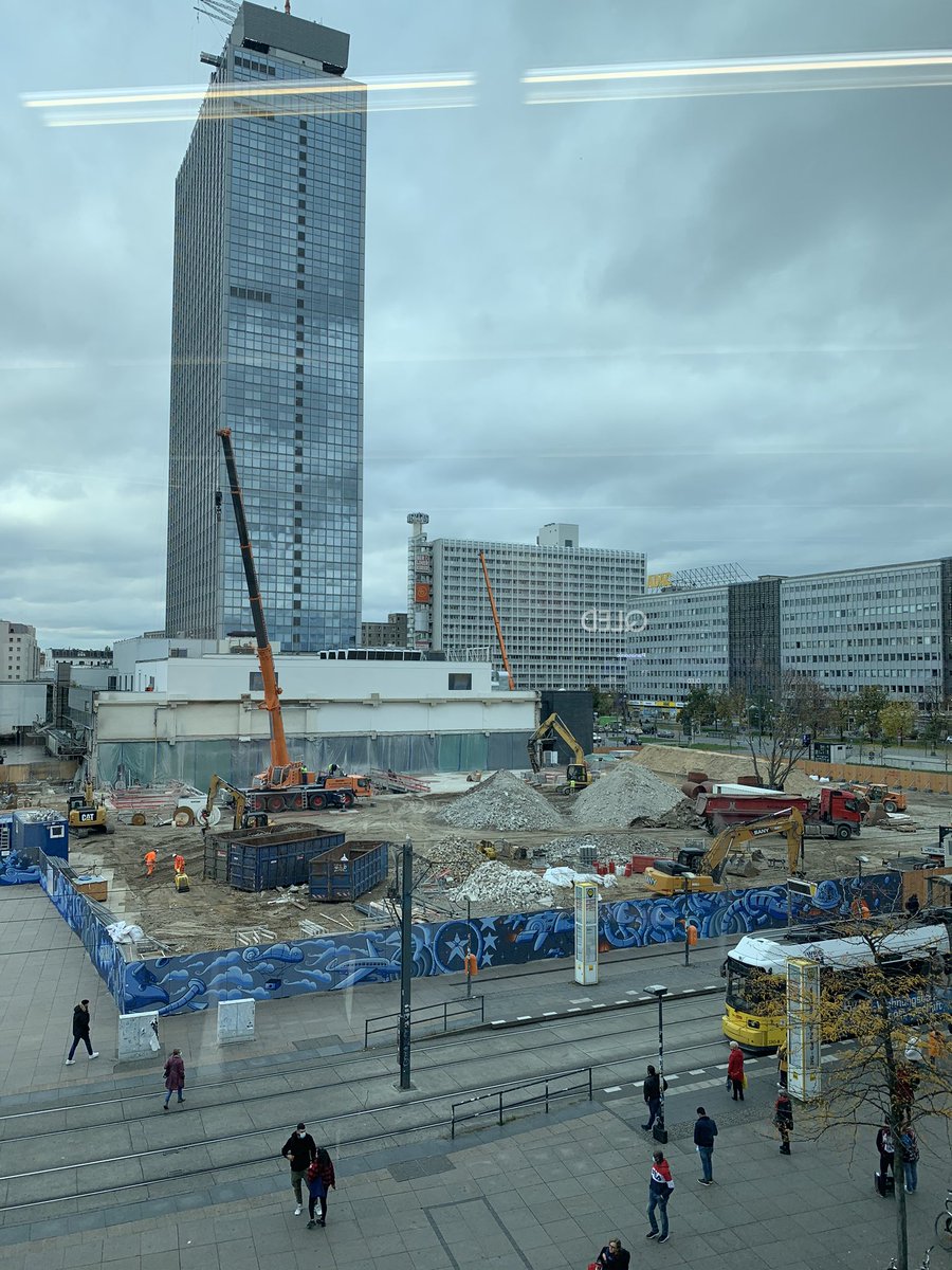 btr_baurecht's tweet photo. #Bauvorhaben #Covivio #Hochhaus am #Alex #Berlin https://t.co/MsRDWVe8oH