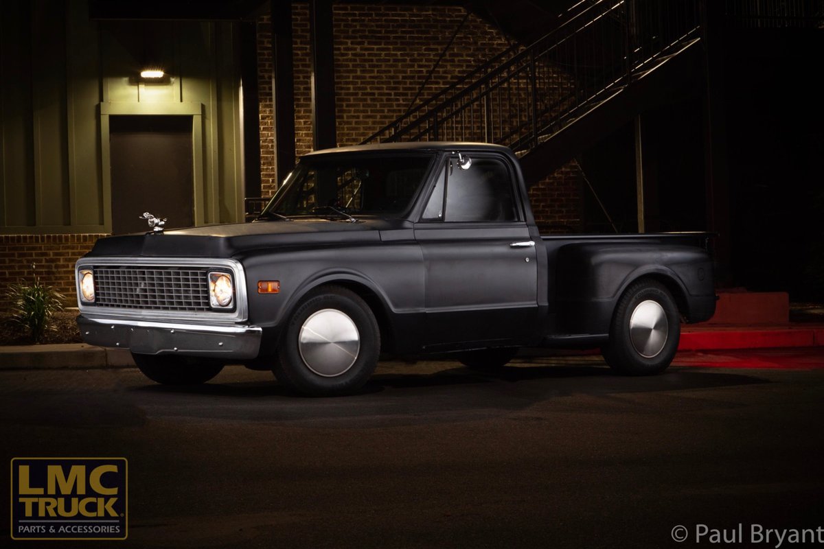 LMCTruck's tweet photo. This truck has a distinctive mean appearance and a 6.0L LS engine to back up its look.
Check out the rest of Paul B.’s 1969 Chevy C10 below.👇🏻
https://t.co/xo1pwsh8AS
#c10 #c10nation #chevy #chevyc10 #69chevy #keepthemontheroad #lmc #lmctruck #lmctrucklife #lmctruckparts https://t.co/SAnCnLQYog