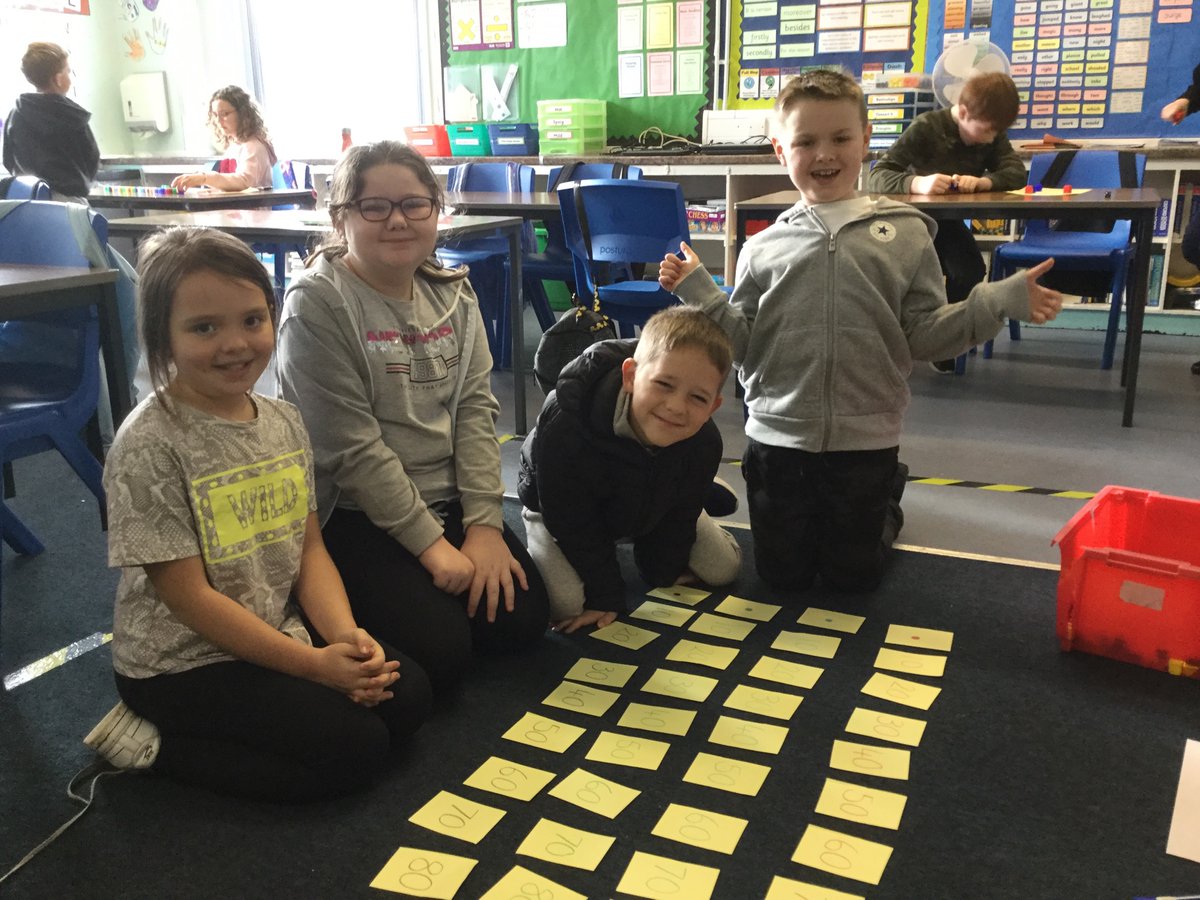 whitdale_ps's tweet photo. P5C had lots of fun playing games in Maths today to practise their multiplication skills #activemaths #countingintens #timestablesfun https://t.co/ogCp8IoUsw