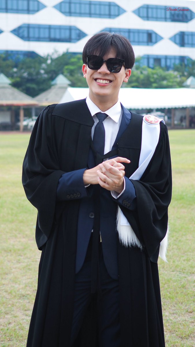 BesideTonnam's tweet photo. เจ้าคนน่ารักตัวเท่าโลก 🥰
@tonnaaam 
#tonnaaam
#TonnamGraduated https://t.co/vNkErbDveA