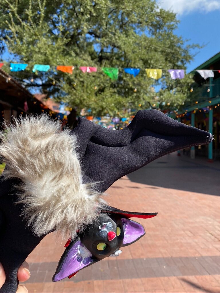 BatholomewBDT's tweet photo. Bat does El Mercado--bat loves to shop! 
#batdoesthat #batober #batdoesday28 #3daysuntilhalloween #batdoessat #militarycityusa #sanatonio #batcantwait #elmercado https://t.co/8Mj6p39hEX