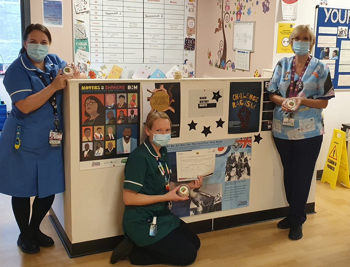 Thank you for the yummy cupcakes Agnes! Recognition, education &amp; celebration #NCABlackHistoryMonth #staffnetworkally @SRFTChildrens @SalfordRoyalNHS