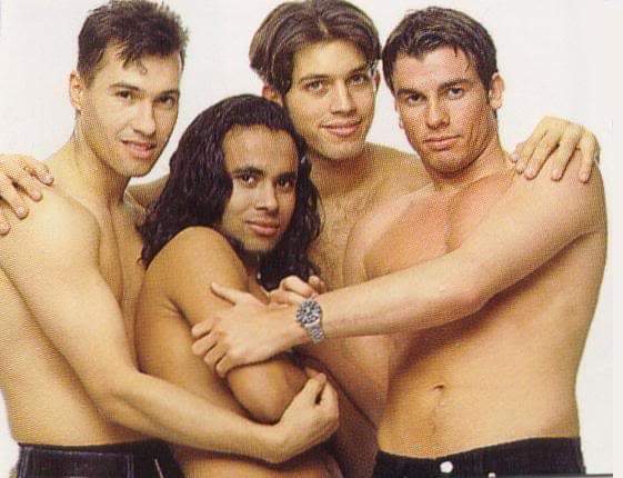 ApartFanpage's tweet photo. #WorldsApart #90sboyband #MyFaveBand #AwesomeMusic #NiceMemories #CoolPeople #WorldsApartBand @iamSteveHart @iamNathanMoore @calcooperwa #SteveHart #NathanMoore #CalCooper #GreatSingers #AlwaysInMyHeart #PopBand #LovelyGuys #British #Britain🇬🇧 #WorldsApartFan #WorldsApartFanPage https://t.co/WeXc0wn08N