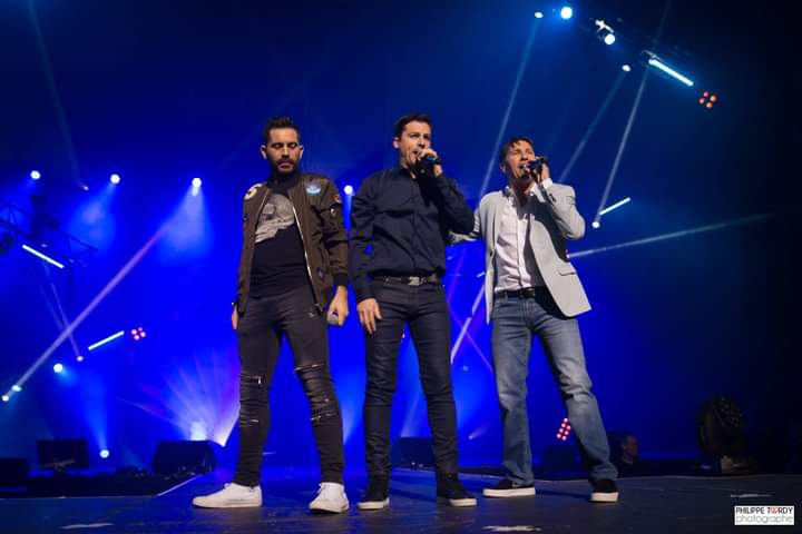 ApartFanpage's tweet photo. #WorldsApart #90sboyband #MyFaveBand #AwesomeMusic #NiceMemories #CoolPeople #WorldsApartBand @iamSteveHart @iamNathanMoore @calcooperwa #SteveHart #NathanMoore #CalCooper #GreatSingers #AlwaysInMyHeart #PopBand #LovelyGuys #British #Britain🇬🇧 #WorldsApartFan #WorldsApartFanPage https://t.co/WeXc0wn08N