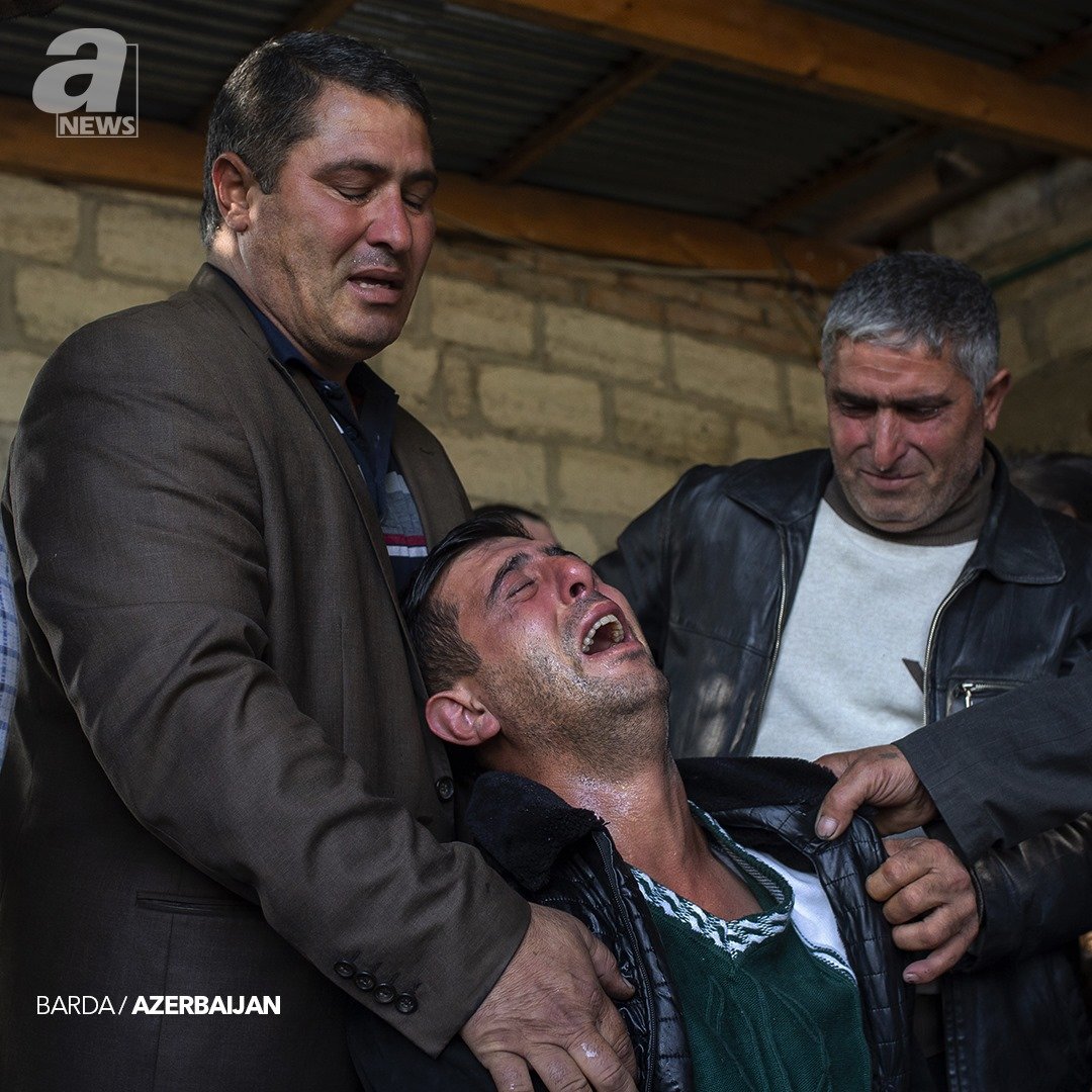 imalikhayyam's tweet photo. Relatives of 7-year-old Aysu, who lost her life in the alleged #armenian missile attack in #Barda, #Azerbaijan. 

#ArmeniaKillsChildren https://t.co/ll5kPBf3qG