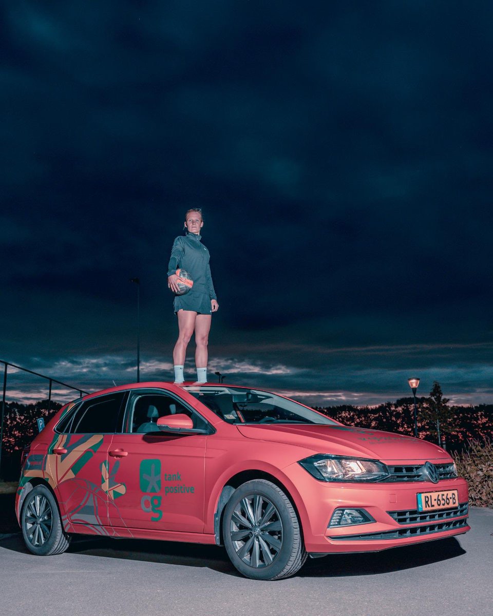 Terug naar die toffe reclame shoot voor <a href="/OrangeGas/">Orange</a> met Locals 🔥 Met trots ambassadrice van OrangeGas, het bedrijf met schone en voordelige brandstoffen! ✳️✅