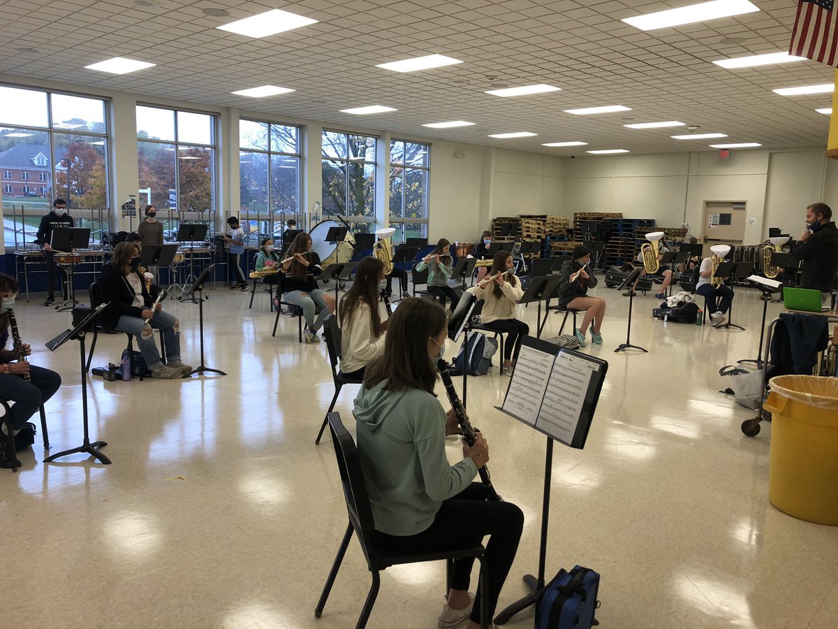 So excited to welcome the “Gold” cohort to Festival Wednesday! So satisfying to hear our middle school students making music together!