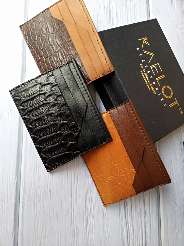 kaelot's tweet photo. Aint you tired of losing your cards?
Why not get this quality leather Card Holders today for just N3,500
 .
Each can take up to 10 cards and even cash
.
Send a DM to Place your order now. https://t.co/vIxWrhJTu3