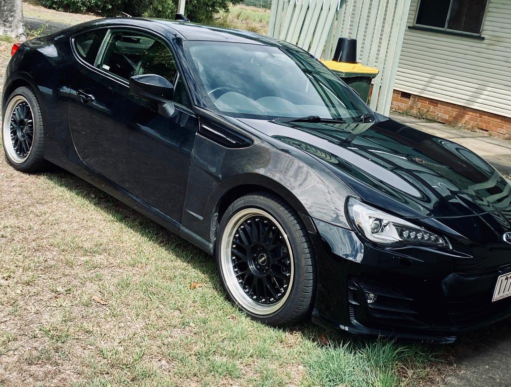 Easyflexcoin's tweet photo. Thanks to my investment now i can run with this off the road 🚨 🚨 🚨 
You can send me mails to get more info on Binary option trading 
ashqueen470@gmail.com https://t.co/A6Z11WHs3Z