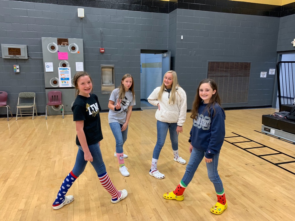 #RedRibbonWeek2020
Sock It to Drugs Day