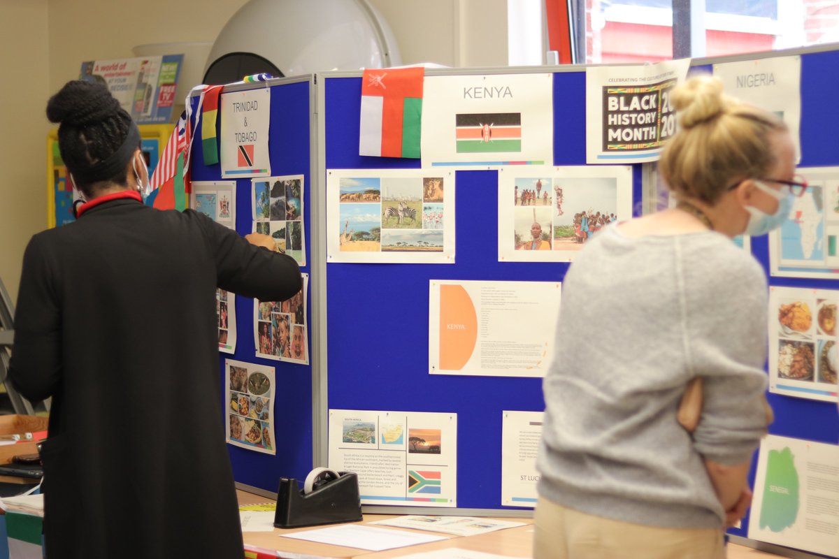 SalisburyNHS's tweet photo. Over the last few weeks, we've been celebrating the cultural diversity at the hospital in support of #BlackHistoryMonth. This morning, some of our BAME colleagues were discussing their cultures &amp; heritage and celebrating the diversity of individuals here in our Trust. https://t.co/OOruHVo8kP