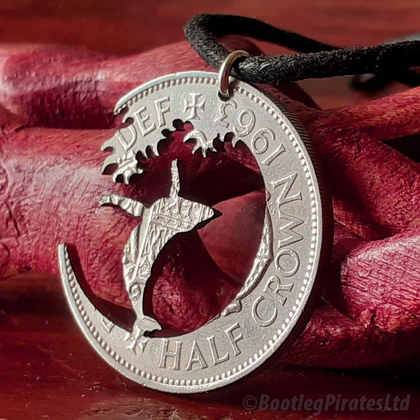 BootlegPirates1's tweet photo. Hi guys. This whale was originally a custom piece but soon to be available, in my store.
#Jewelry #HandMadeJewelry #Jewellery #PirateJewellery #HandCutCoin #ShopSmall #ShopIndie #UKSmallBiz #UKCraft #Portrait #Coins #Turtle #Whale https://t.co/DlMQ3qIUzP
